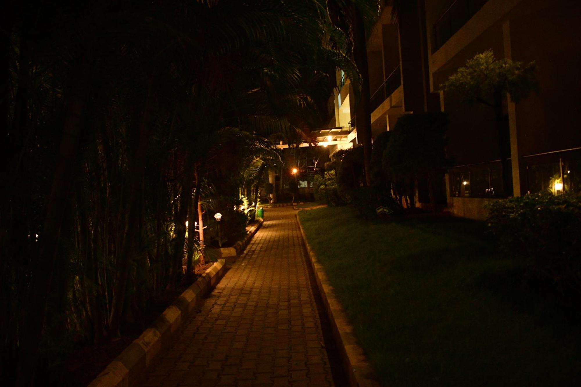 Chāmrājnagar Nijaguna Resorts מראה חיצוני תמונה