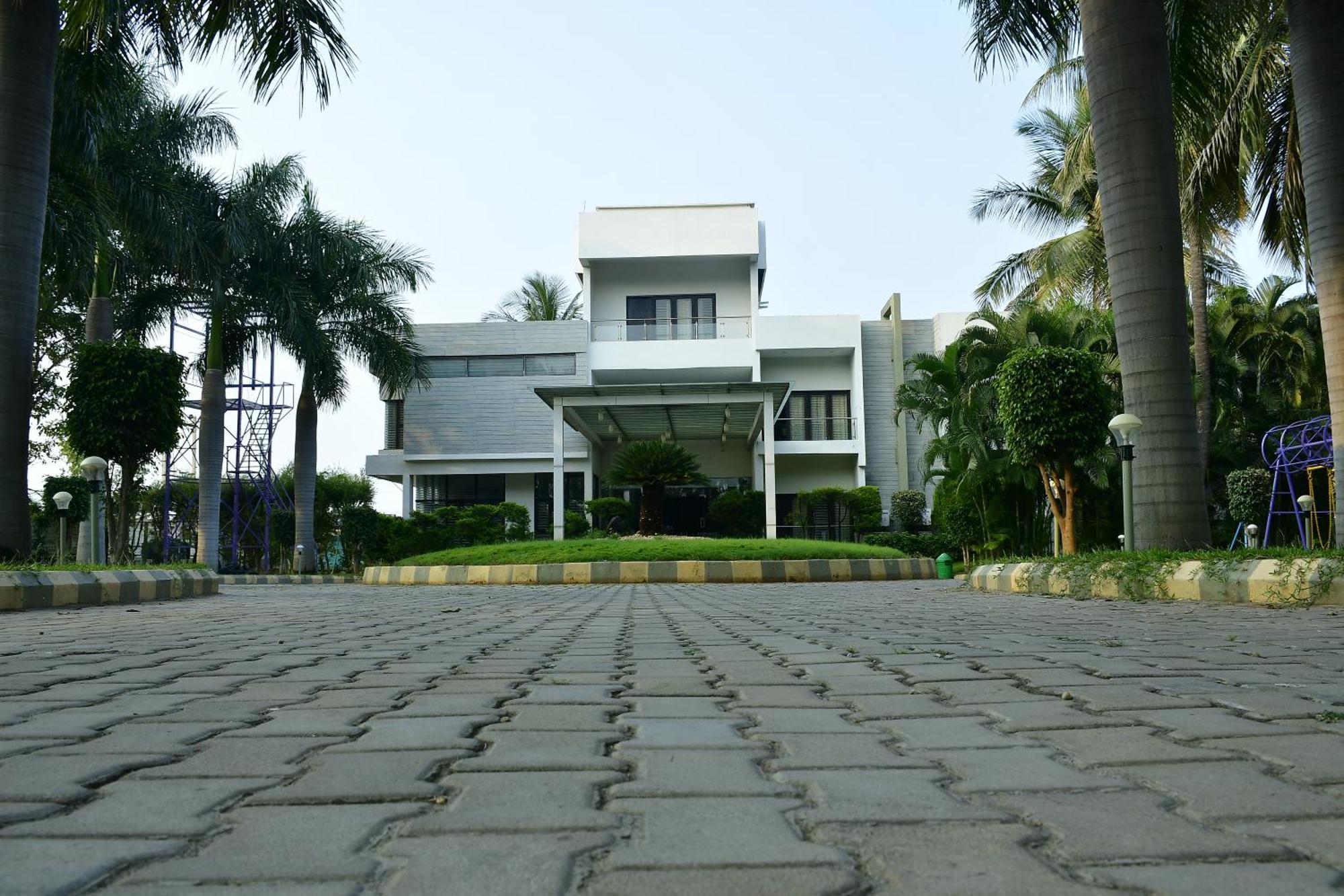 Chāmrājnagar Nijaguna Resorts מראה חיצוני תמונה